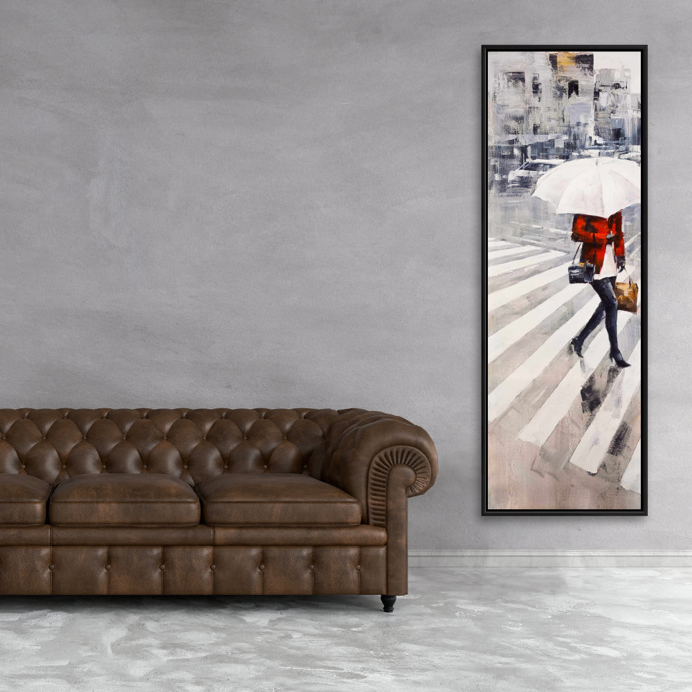 Toile encadrée « Femme marchant avec un parapluie » | Art de rue moderne