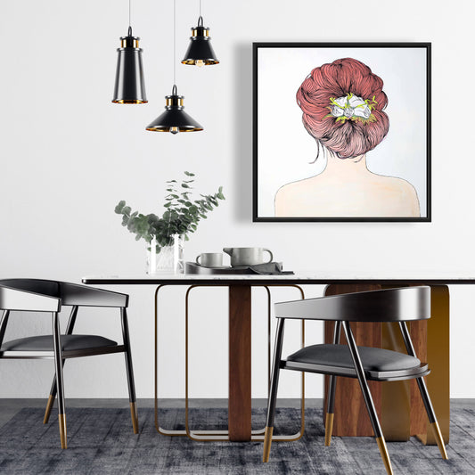 Dame aux fleurs dans les cheveux | Toile décorative encadrée blanche