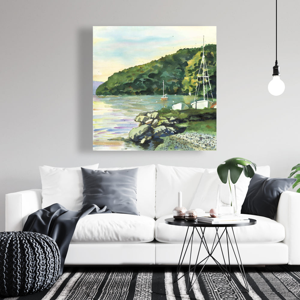 Toile « Journée en voilier » avec arbres verts côtiers – Décoration d'intérieur