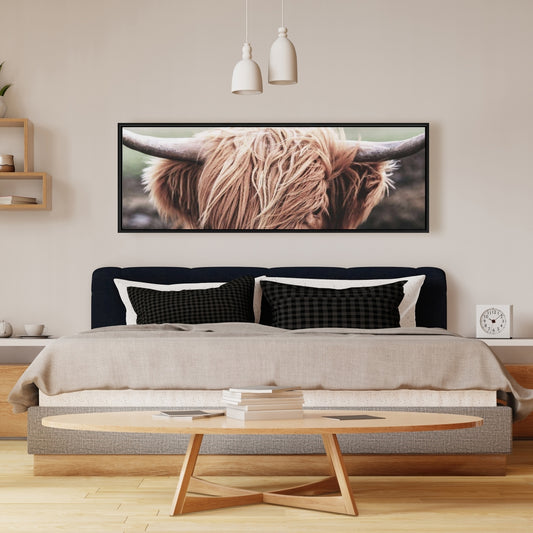 Toile désaturée représentant une ferme de vaches des Highlands | Décoration d'intérieur