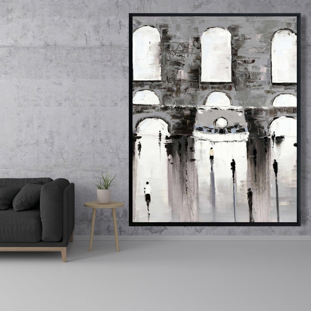 Toile de paysage de rue dans une chambre grise – Bâtiment gris et passants