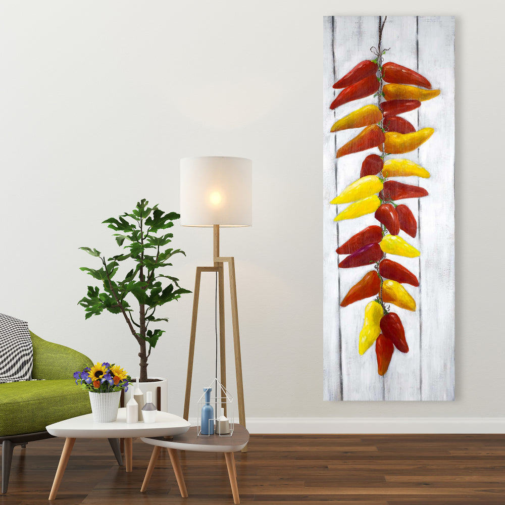 Toile alimentaire jaune – Corde de poivrons sur fond bois