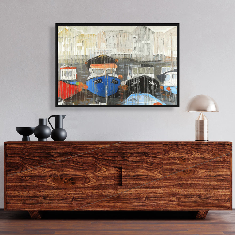 Pluie décolorée au port | Toile décorative encadrée bleue