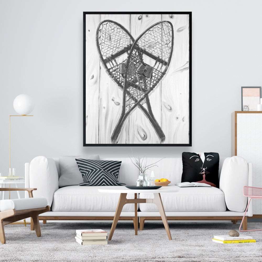 Toile rustique grise | Décoration vintage en bois monochrome avec raquettes à neige