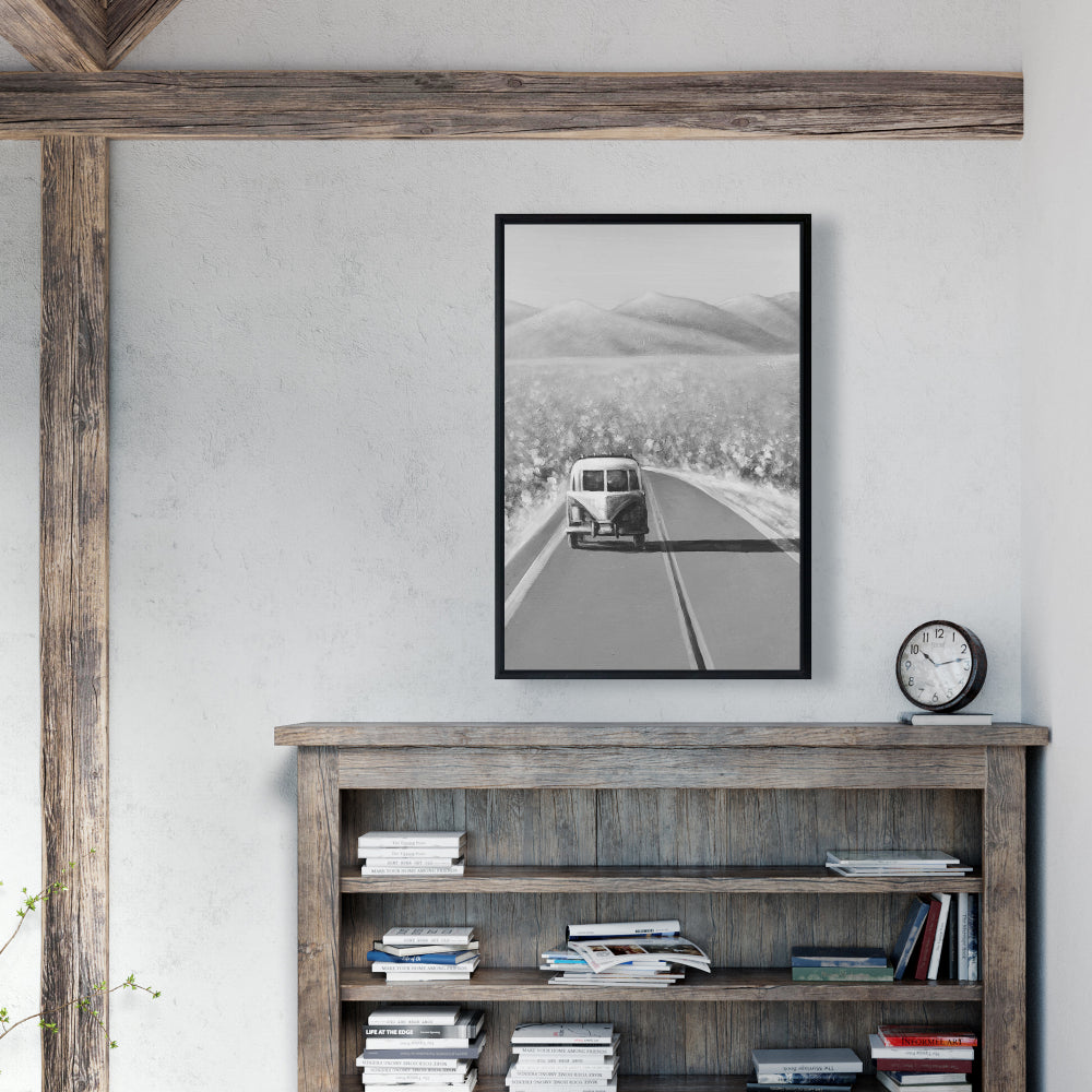 Voiture sur la route – Toile monochrome de montagne | Décoration d'intérieur