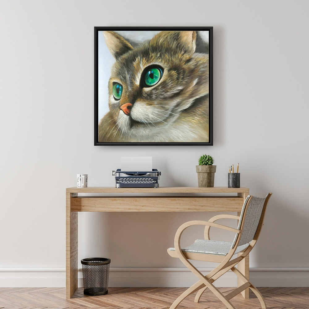 Toile encadrée hyperréaliste représentant un chat paisible dans une chambre marron