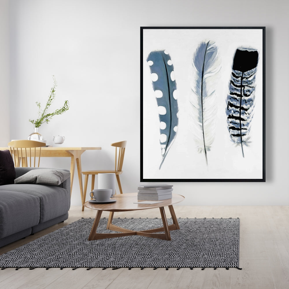 Toile encadrée avec plumes bleues délicates et animaux de Bohême