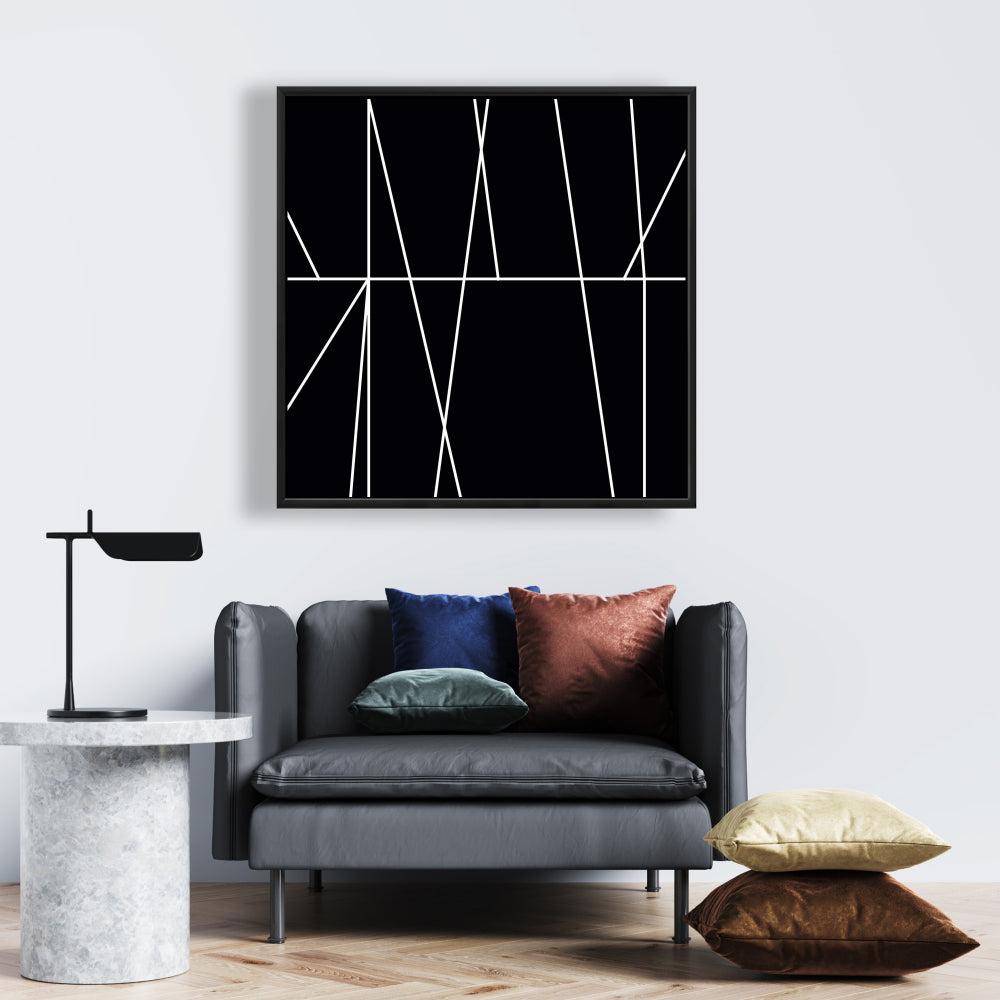 Toile encadrée : Rayures blanches sur fond noir – Décoration d'intérieur moderne