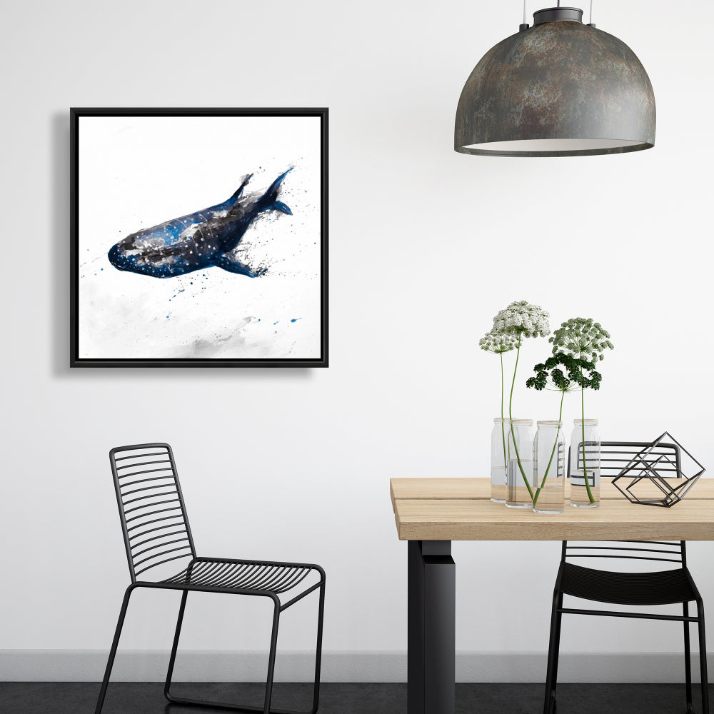 Toile abstraite représentant un requin-baleine | Décoration marine pour salle de bain bleue