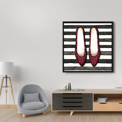 Toile encadrée « Chaussures léopard roses » - Décoration d'intérieur