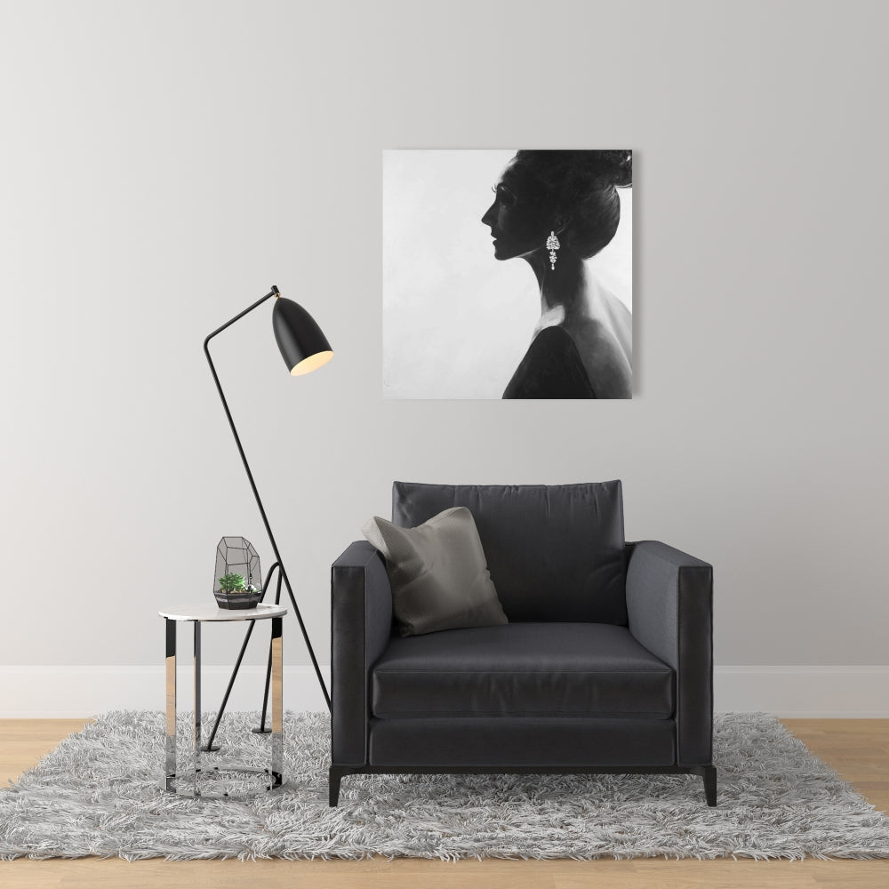 Chic Woman Monochrome Canvas - Elegant Figurative Home Decor
