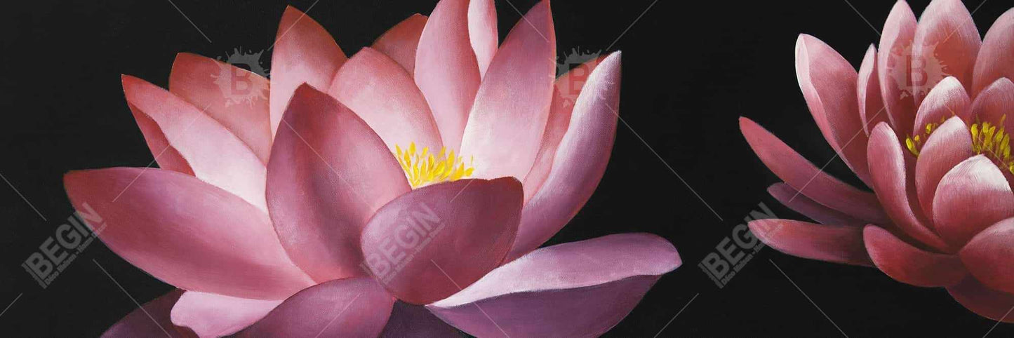 Décoration sur toile encadrée botanique noire à motif de fleur de lotus asiatique