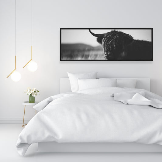 Magnifique toile représentant une vache des Highlands | Décoration de chambre monochrome