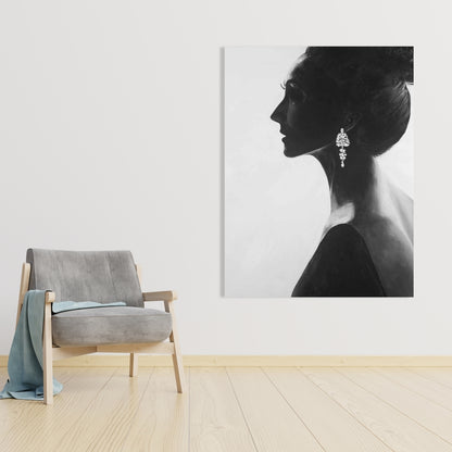 Chic Woman Monochrome Canvas - Elegant Figurative Home Decor