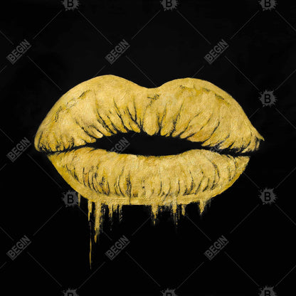 Golden Lips Black Canvas - Stylish Home Decor for Women