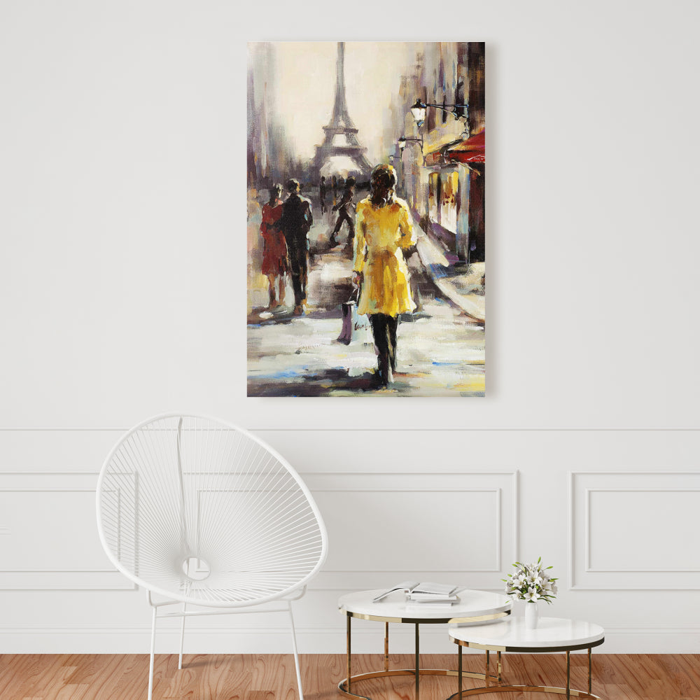 Toile jaune - Décoration de rue représentant une femme en manteau jaune