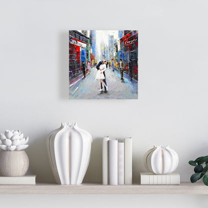 Kiss of Times Square Canvas - Cities Building Bedroom Decor