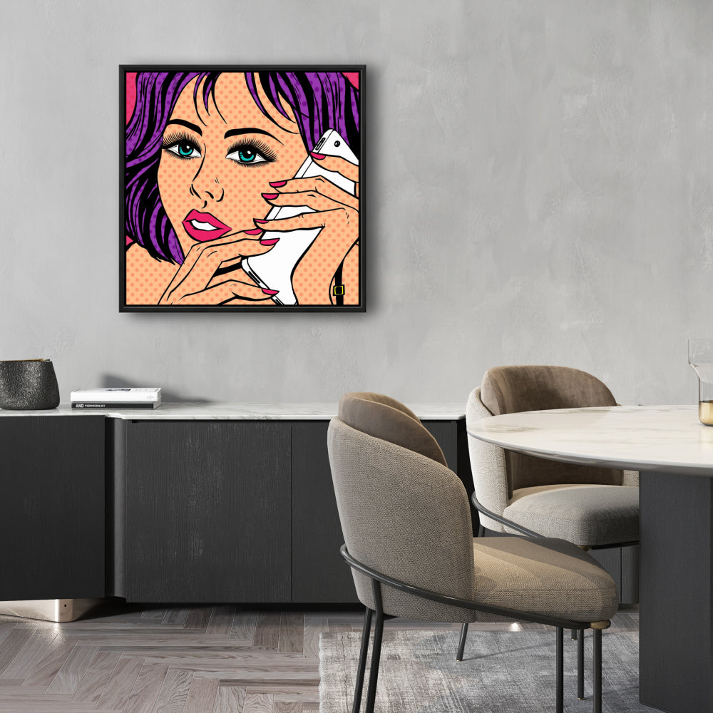 Toile Pop Art : Femme au téléphone – Cadre rétro violet