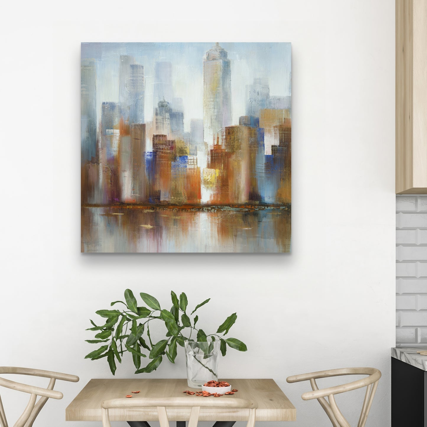 Paysage urbain dans le brouillard sur toile bleue | Décoration d'intérieur moderne