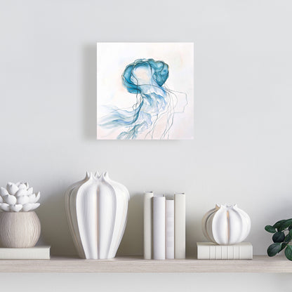 Toile représentant une méduse en mouvement – Décoration murale aquatique bleue pour chambre à coucher