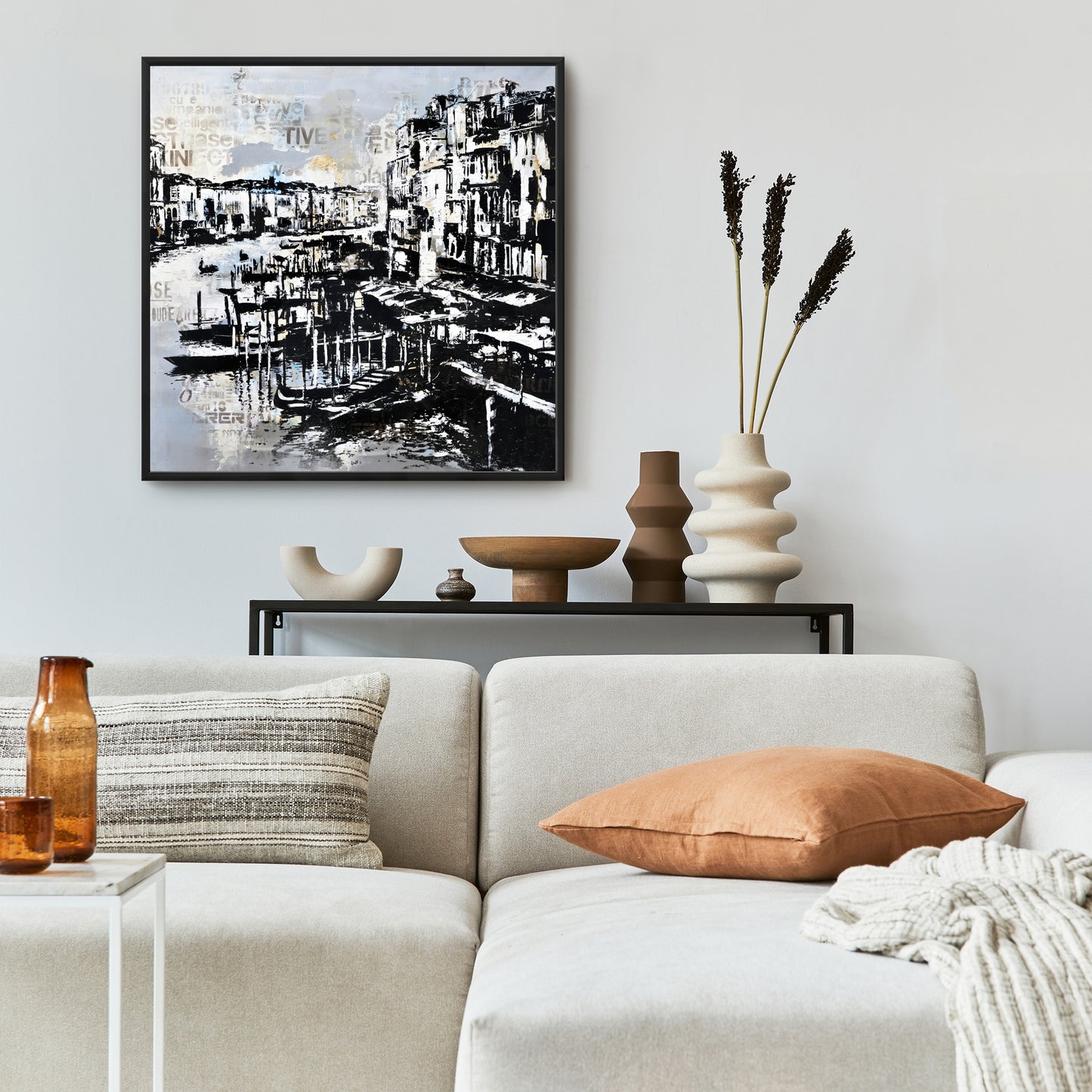 Décoration de chambre côtière | Toile abstraite bleue représentant le port de Venise
