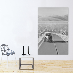 Canvas 40 x 60 - Car on the road