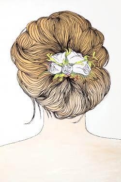 Lady with flowers in her blondy hair