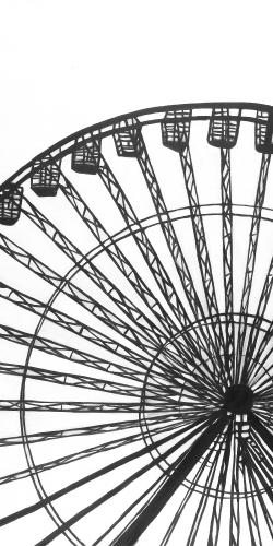 Monochrome ferris wheel