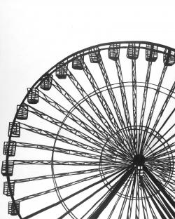 Monochrome ferris wheel